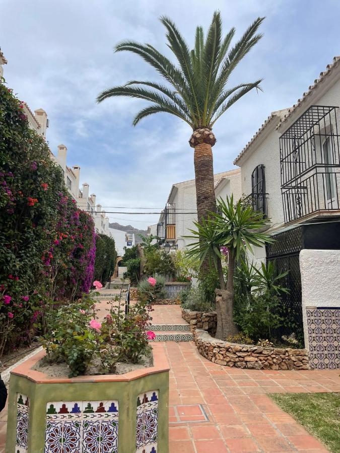 Verano Azul 12 Menyber Nerja Eksteriør bilde