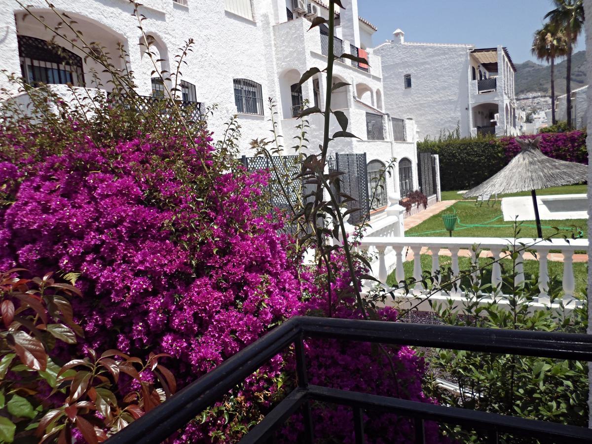 Verano Azul 12 Menyber Nerja Eksteriør bilde